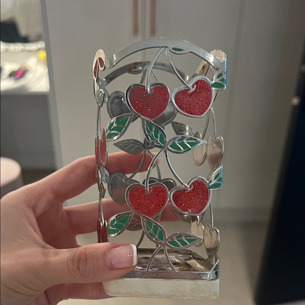 Red Heart and Leaf Metal soap Holder
